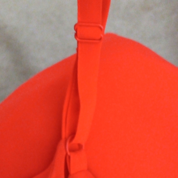 Torrid Plus Size 3 Sleeveless V-Neck - Picture 6 of 7